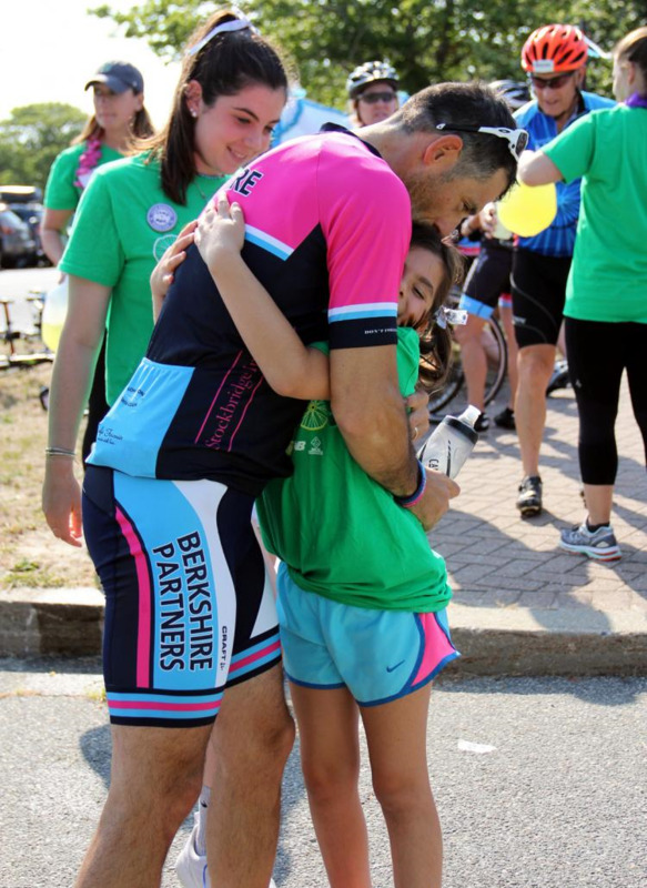 /pfpPhotos/uploads/MA0045/MA0045_MA0045_MikeA.andKatieatWellfleet_40_crop[2]_50_crop.jpg
